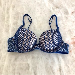 Victoria’s Secret Blue & Light Tan Bra